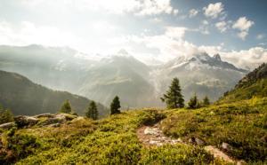 Hiking in Chamonix with Insted