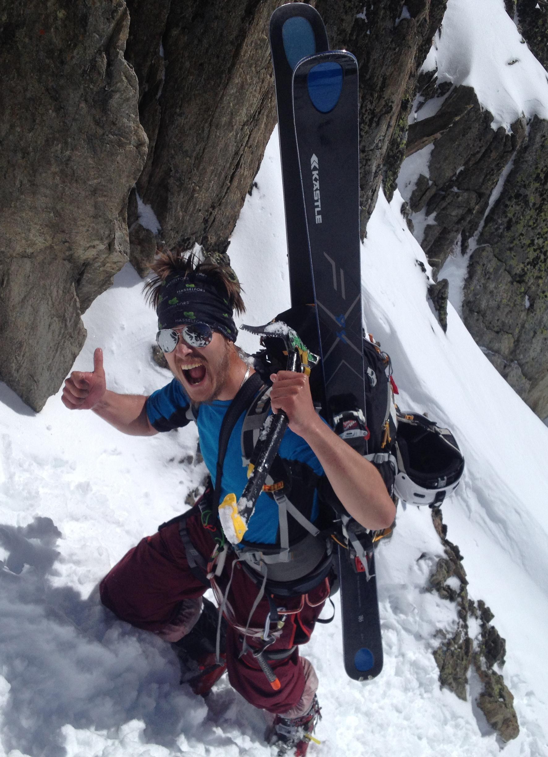 Erik is climbing up the last path on Col du passon