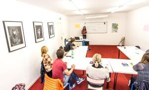 Insteds classroom in chamonix for learning french