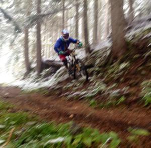 From winter to autumn, epic mtb ride in Chamonix